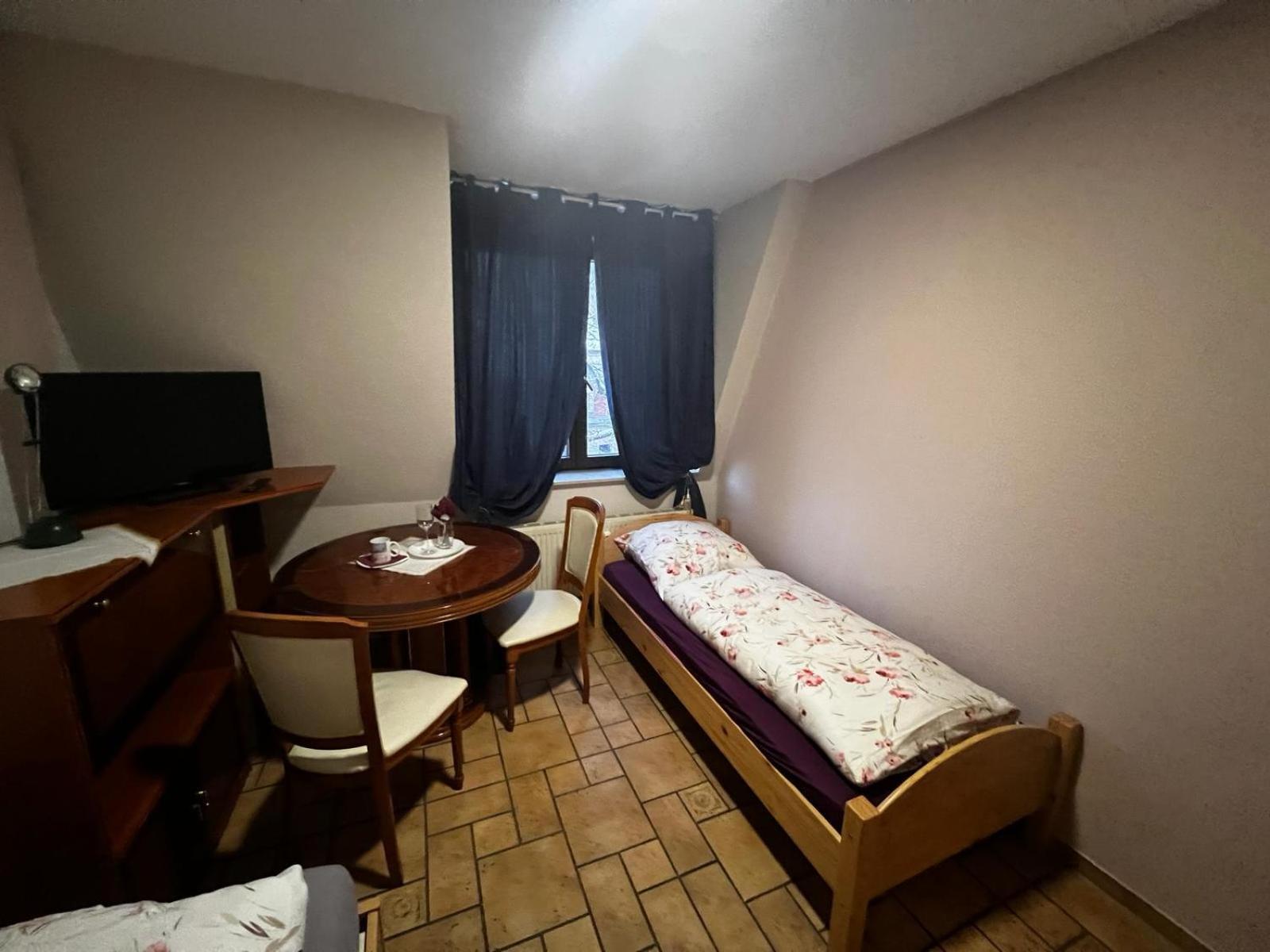 Villa Louis Hirsch Gera Room photo